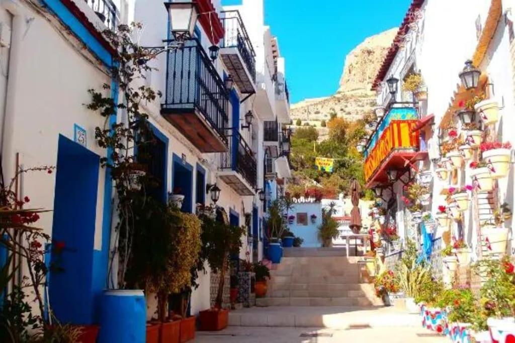 Apartamento En Zona De Ocio Casco Antiguo Alicante Kültér fotó