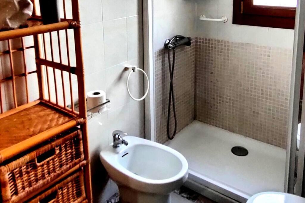 Apartamento En Zona De Ocio Casco Antiguo Alicante Kültér fotó